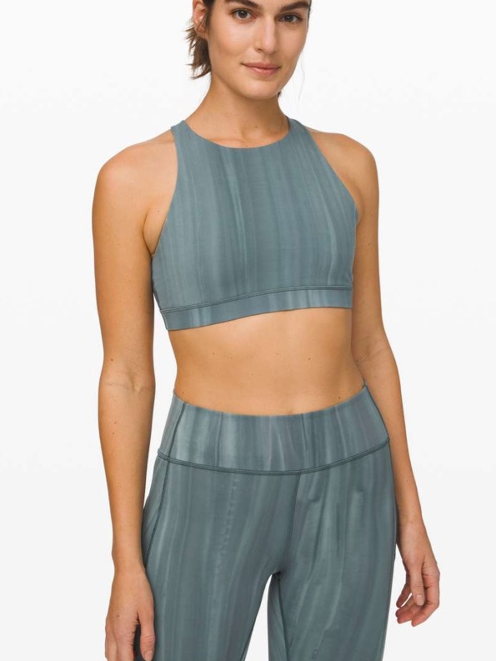 Lululemon Energy Bra High Neck Size 6 Linear Spray Dye Deep Ocean Luxtreme